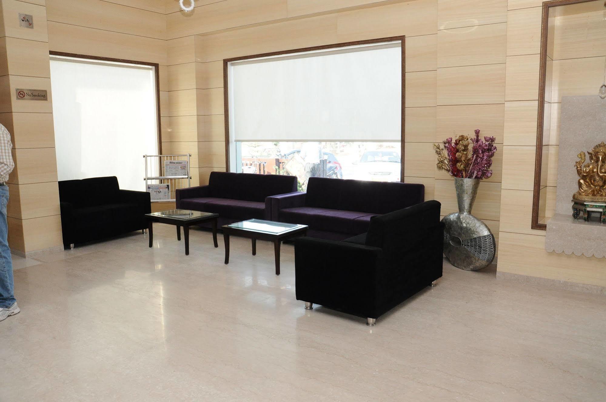 จันทรา อิมพีเรียล Hotel จ๊อดปูร์ ภายนอก รูปภาพ